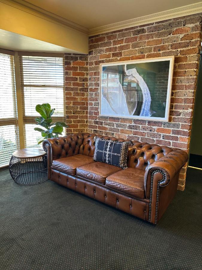 Grand Country Lodge Motel Mittagong Eksteriør billede